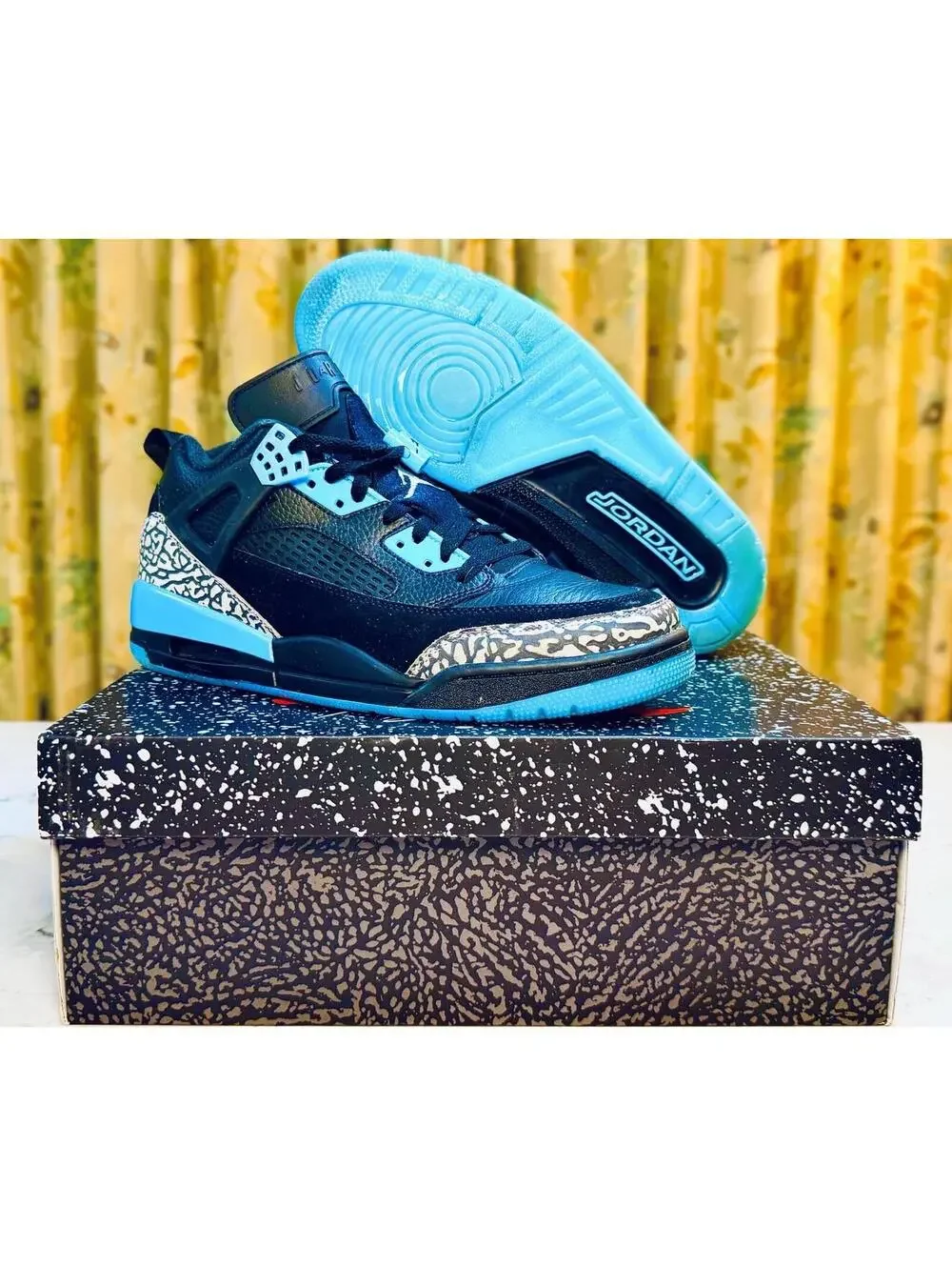 Size 11 - Air Jordan Spizike Low Gamma Blue